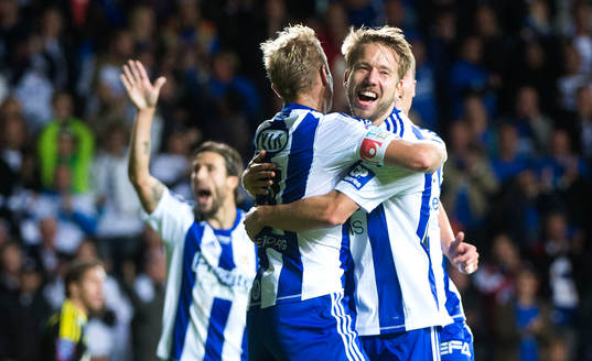 IFK Göteborgs Adam Johansson jublar