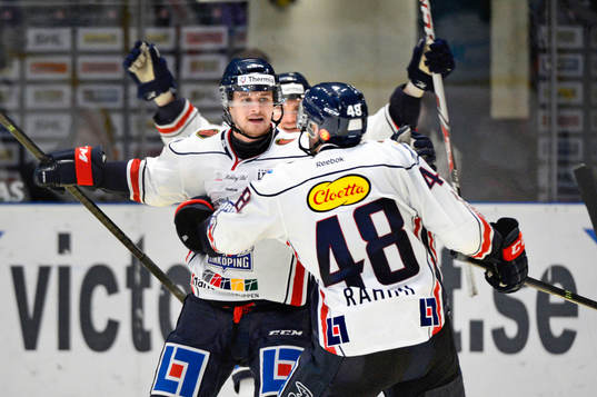 Linköpings Johannes Salmonsson jublar