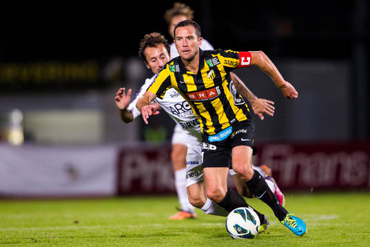 Häckens Martin Ericsson steget före Syrianskas Louay