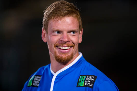 Häckens målvakt Christoffer Källqvist glad