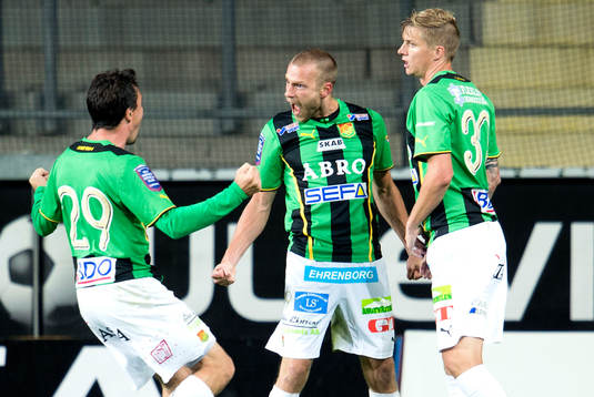 GAIS Joel Johansson gör 1-1 och jublar