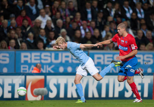 Filip Helander, malmö, jagas av Robin Simovic, Helsingborg