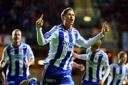 IFK Göteborgs Philip Haglund jublar