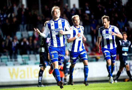 IFK Göteborgs Sam Larsson jublar