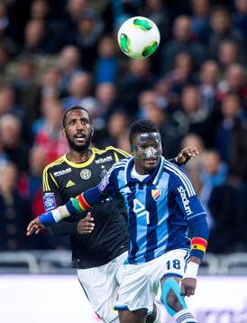 AIKs Henok Goitom och Djurgårdens Daniel Amartey