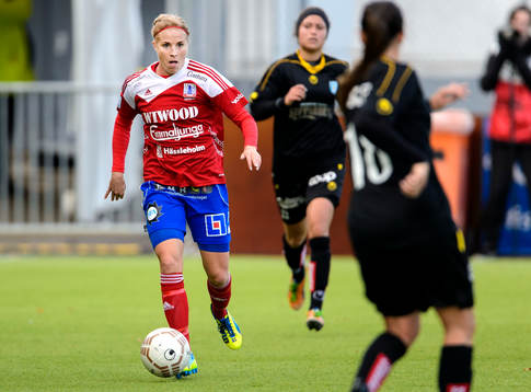 Vittsjös Annica Svensson med bollen