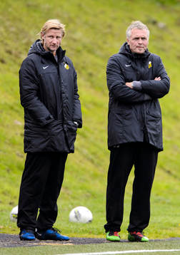 Häckens assisterande tränare Steve Frank och tränare