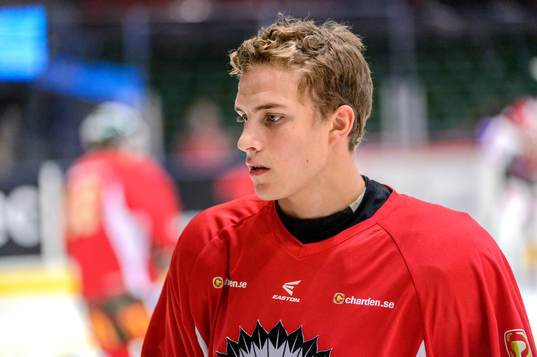 Frölundas Alexander Wennerberg innan ishockeymatchen i SHL
