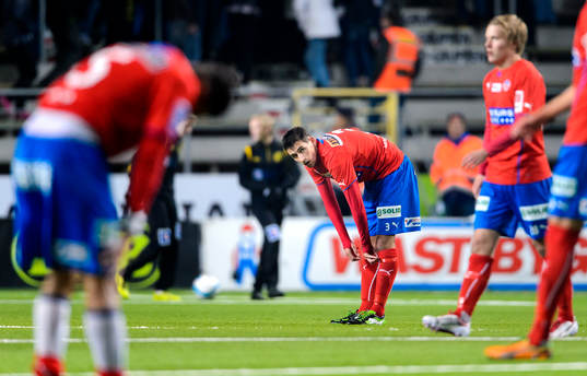 Helsingborgs Loret Sadiku deppar