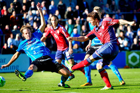 Djurgårdens Erton Fejzullahu gör 1-0