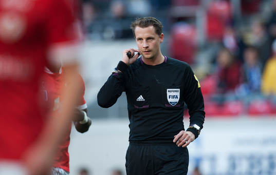 Andreas Ekberg, domare, i