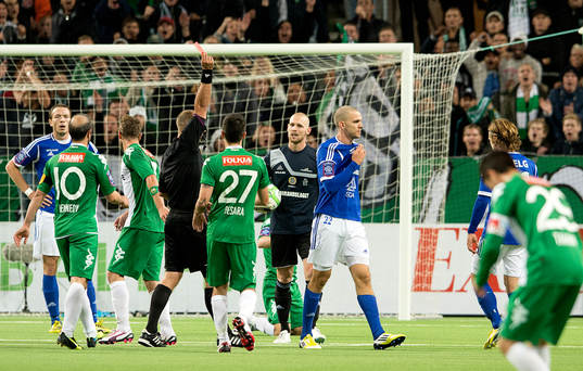 Marcus Danielson, Sundsvall får rött kort