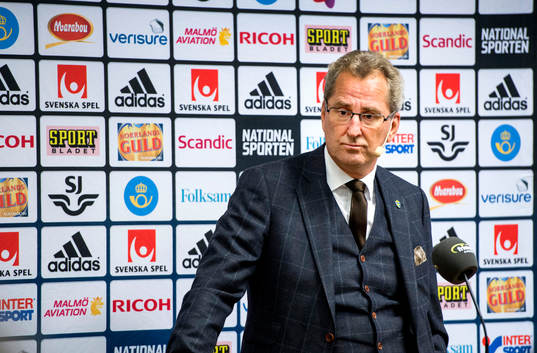 Presskonferens med förbundskaptenen Erik Hamrén