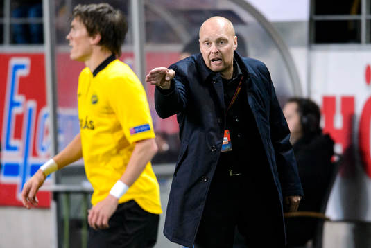 Elfsborgs tränare Klas Ingesson gestikulerar