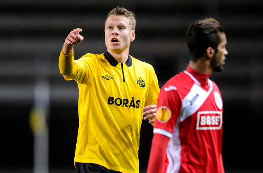 Elfsborgs Viktor Claesson gestikulerar