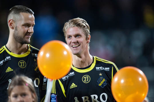 s Alexander Milosevic och Martin Lorentzson