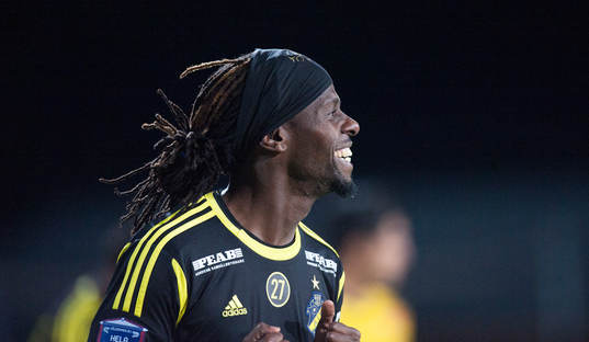 Martin Mutumba och AIK jublade
