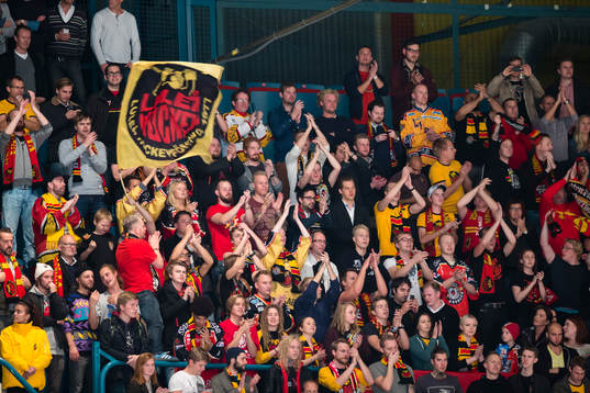 Luleåsupportar jublar