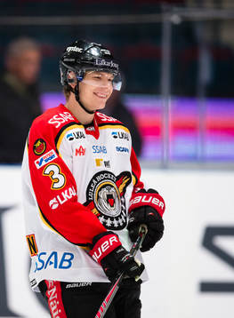 Luleås Marcus Oskarsson ser glad ut