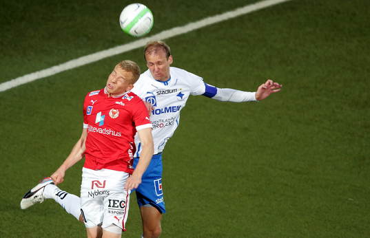 Kalmars Tobias Eriksson och Norrköpings Andreas Johansson