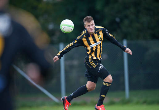 IFK Hässleholms Niklas Jönsson i matchen i division 3