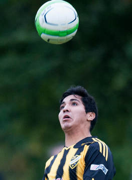 IFK Hässleholms Diego Delgado i matchen i division 3