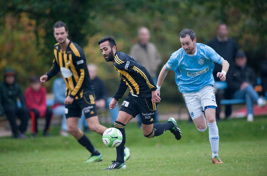 IFK Hässleholms Abbas Abbas i matchen i division 3 mellan