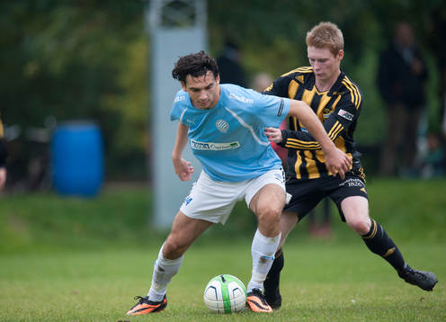 IFK Hässleholms Joel Svensson i matchen i division 3