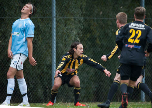 Karim Al-Asi, IFK Hässleholm, har kvitterat till 1-1  i