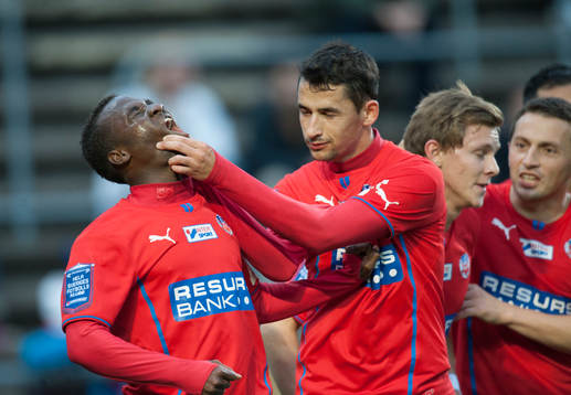 Helsingborgs David Accam har gjort första målet och