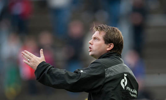 Halmstads tränare Jens Gustafsson i allsvenskan mellan