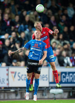 Helsingborgs Peter Larsson och Halmstads Gudjon Baldvinsson