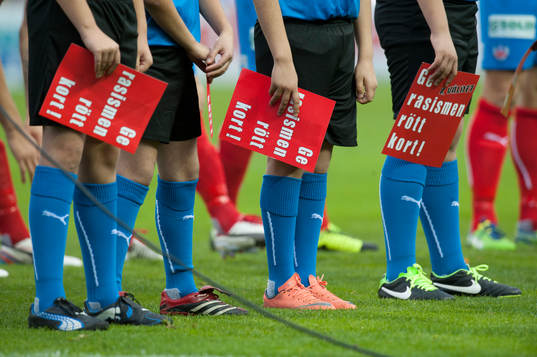 Rött kort till rasismen i allsvenskan mellan Helsingborg