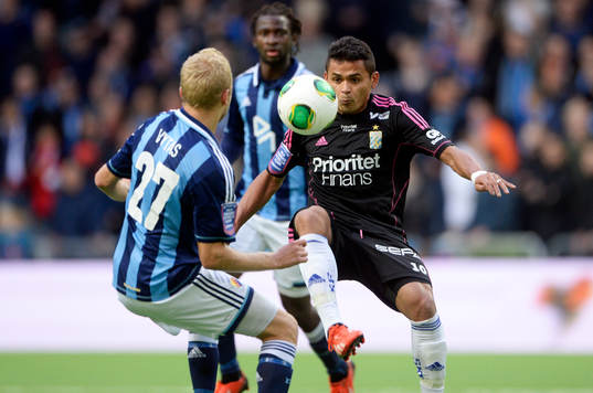Djurgårdens Vytautas Andriuskevicius och IFK Göteborgs