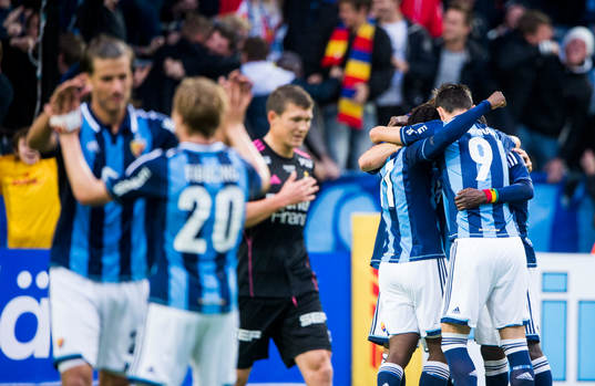 Djurgården kramar om Amadou Jawo
