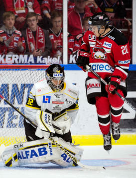 Västerås målvakt Jonas Fransson och Malmös Henrik Hetta