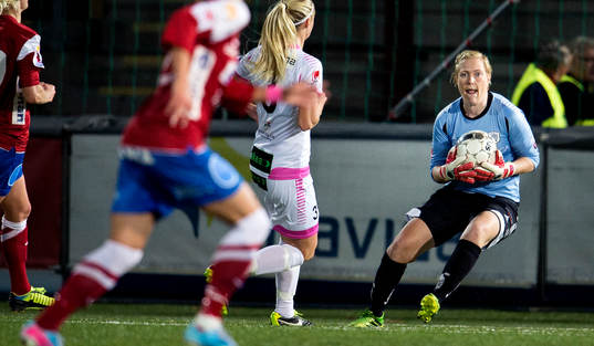 LdB Malmös målvakt Thora Helgadottir
