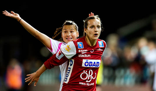 LdB Malmös Alexandra Riley och KIF Örebro Lucie Martinkova