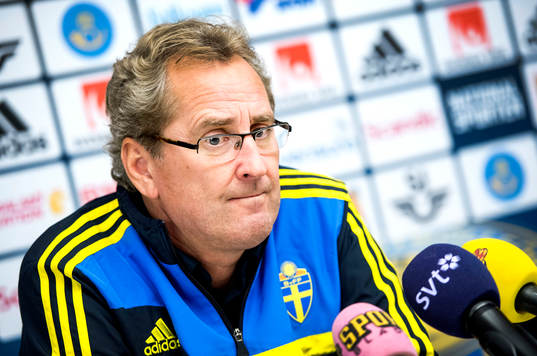 Presskonferens med Sveriges förbundskapten Erik Hamrén