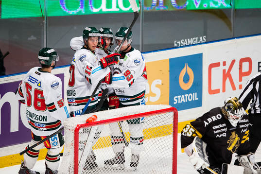 Frölundas Alexander Wennerberg jublar