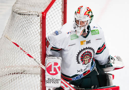 Frölundas målvakt Linus Fernström