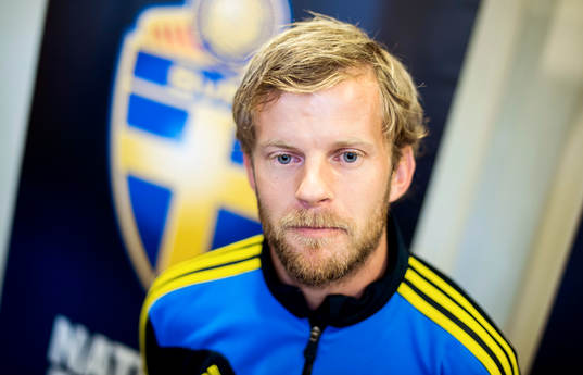 Mikael Antonsson innan Sveriges träning
