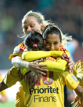 Christen Press, Tyresö jublar