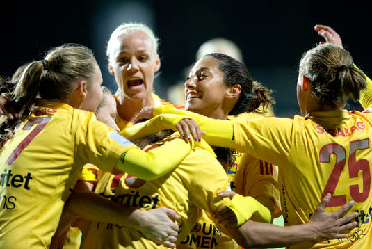 Christen Press, Tyresö jublar