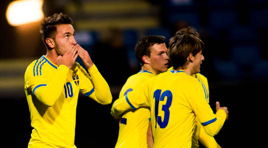 Sveriges Muamer Tankovic jublar