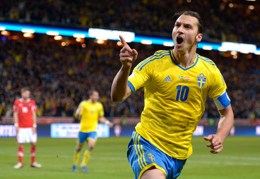 Sveriges Zlatan Ibrahimovic jublar