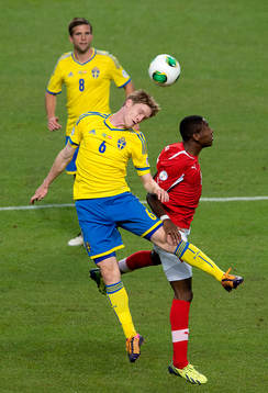Sveriges Rasmus Elm och Österrikes  David Alaba
