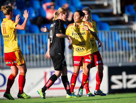 Tyresös Christen Press firar 1-1 kvitteringen med Lisa