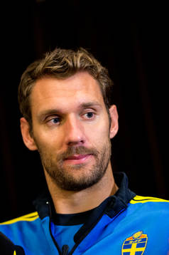 Andreas Isaksson, Sverige