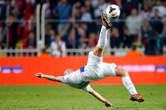 ISTANBUL,  Sukru Saracoglu Stadion, 15-10-2013 WK
